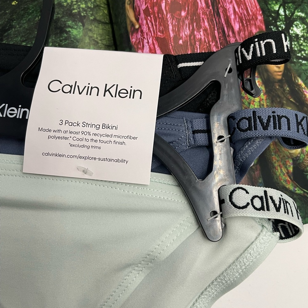 NWT Calvin Klein Mid-rise Women String Bikini 3 Pack - Picture 2 of 4